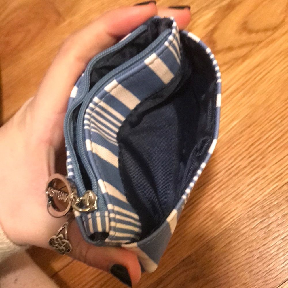 NWT Pineapple Nautica Wallet - Picture 5 of 6